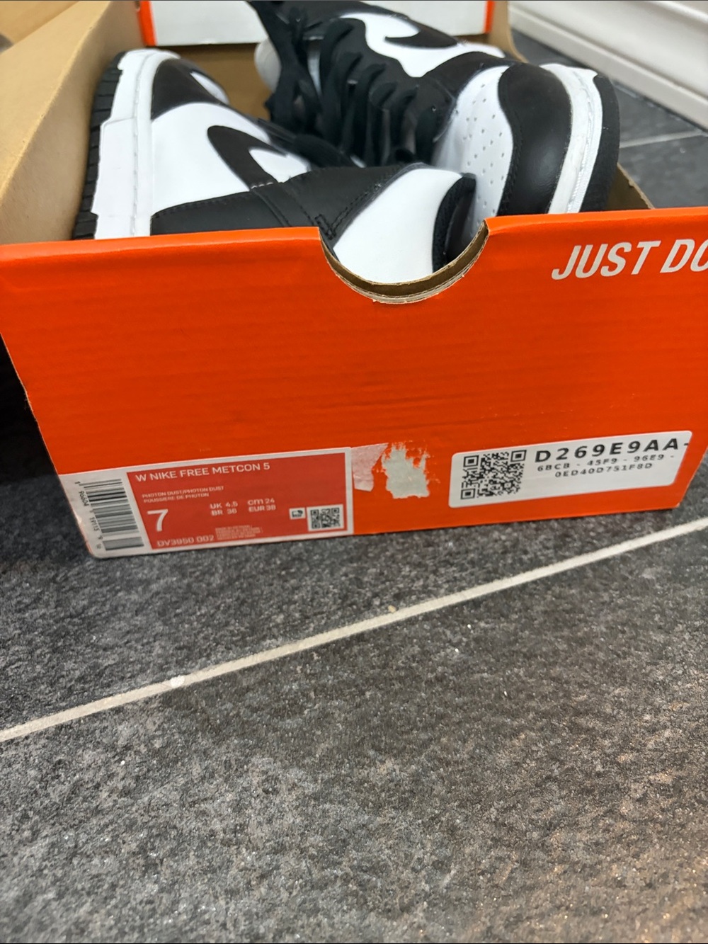 Nike Black and White High-Top Sneakers - Picture 4 of 4